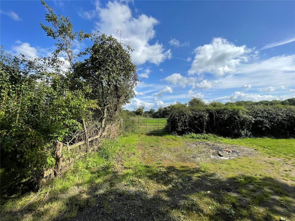 Access - Field Gate