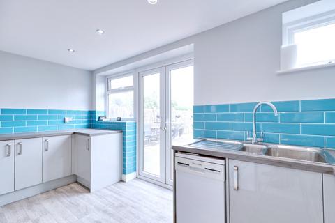 53 Spencer Road, Rainham, RM13 8HD