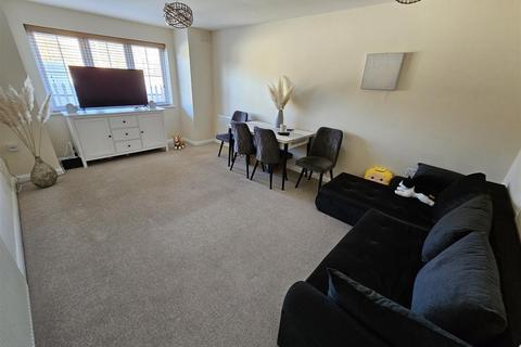 1 bedroom flat for sale, Spencer Close, Aldershot