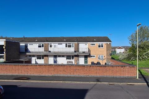 90 Basing Drive, Aldershot, GU11 3RL