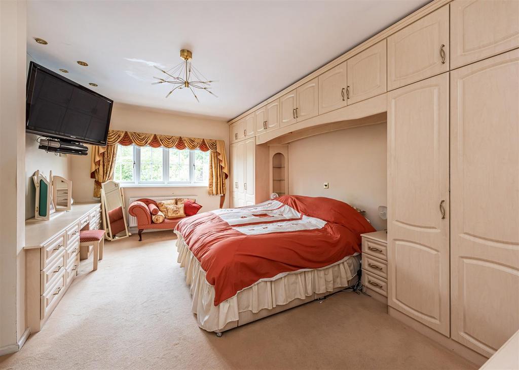 Elan Ridge-bed1.jpg