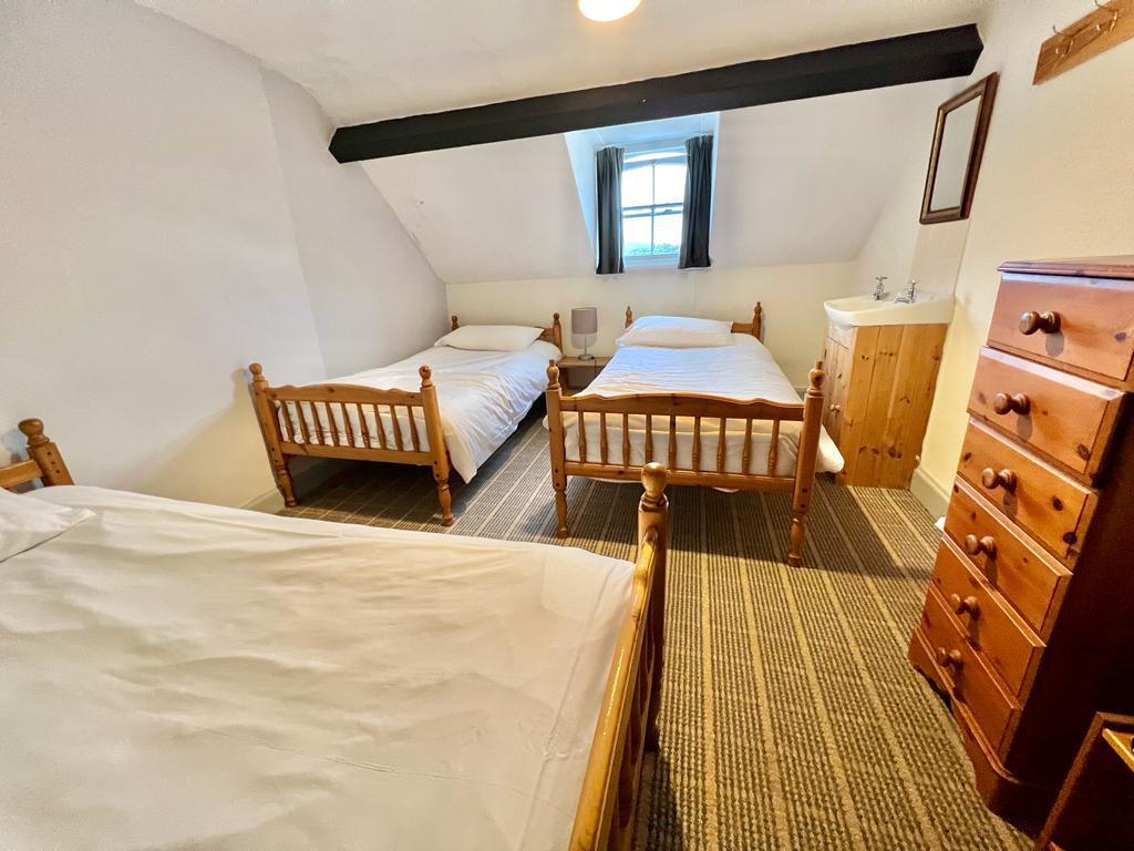 PHOTO-2023-01-16-07-36-08 (2).jpg