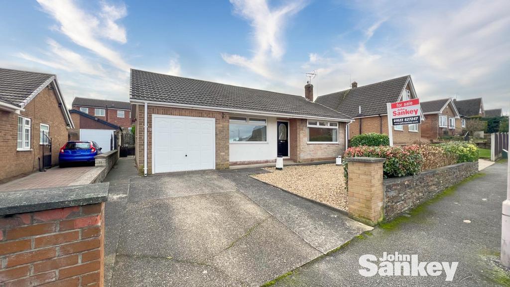 Salisbury Road, Mansfield 2 bed detached bungalow for sale £240,000