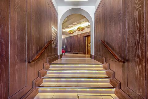 Apartment 13, 67 Tufton Street, London, SW1P 3AF