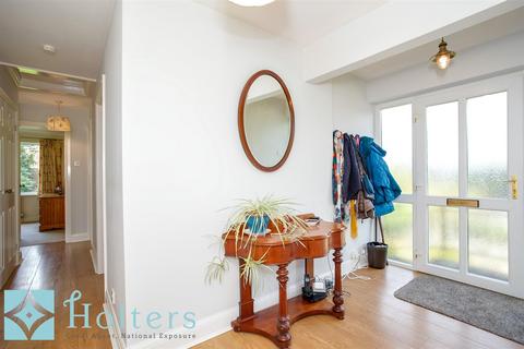 17 The Dingle, Knighton, LD7 1LD