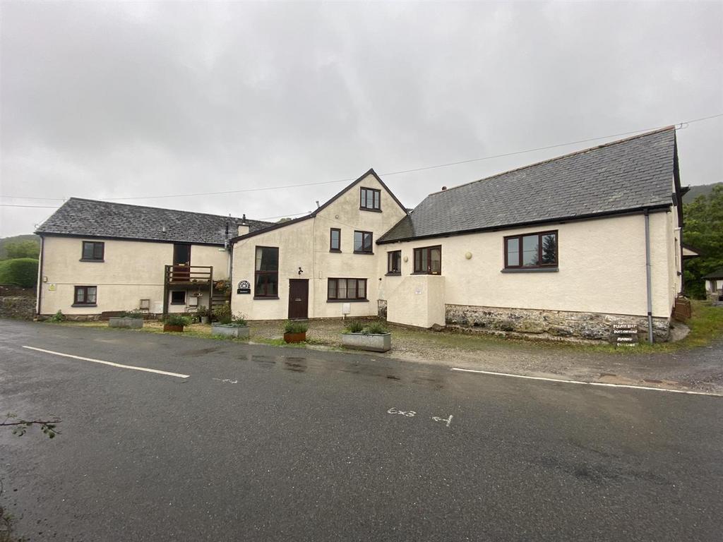 NR DUNSFORD 1 bed flat to rent £725 pcm (£167 pw)