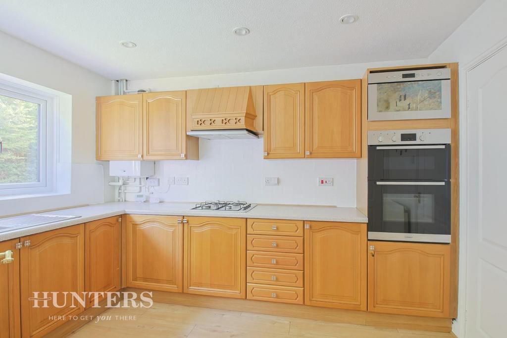 Bents Farm Close, Littleborough, OL15 8LD 4 bed detached house for sale