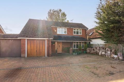 Delmore Watling Street, Hockliffe, Leighton Buzzard, LU7 9NF