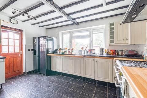 Delmore Watling Street, Hockliffe, Leighton Buzzard, LU7 9NF