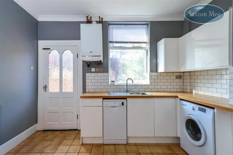 10 Taplin Road, Sheffield, S6 4JF