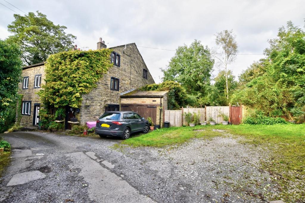 Walverden Road, Briercliffe, Burnley 4 bed semidetached house for sale