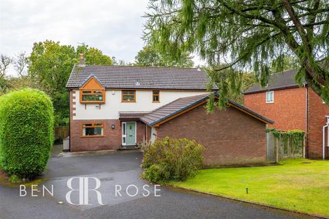 6 bedroom detached house for sale, The Copse, Chorley
