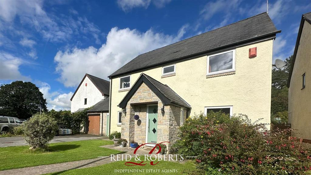 Llys Y Pentre, Afonwen, Mold 4 bed detached house for sale £350,000