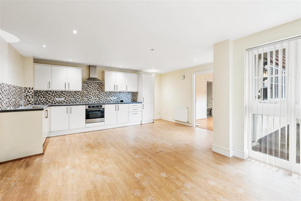 Flat 2 Kitchen