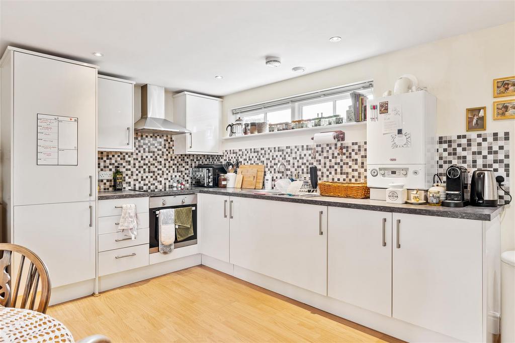 Flat 4 Kitchen