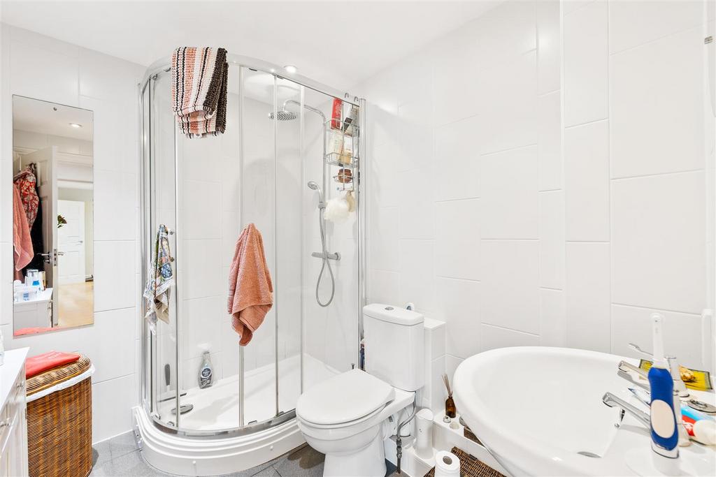Flat 1 Shower Room