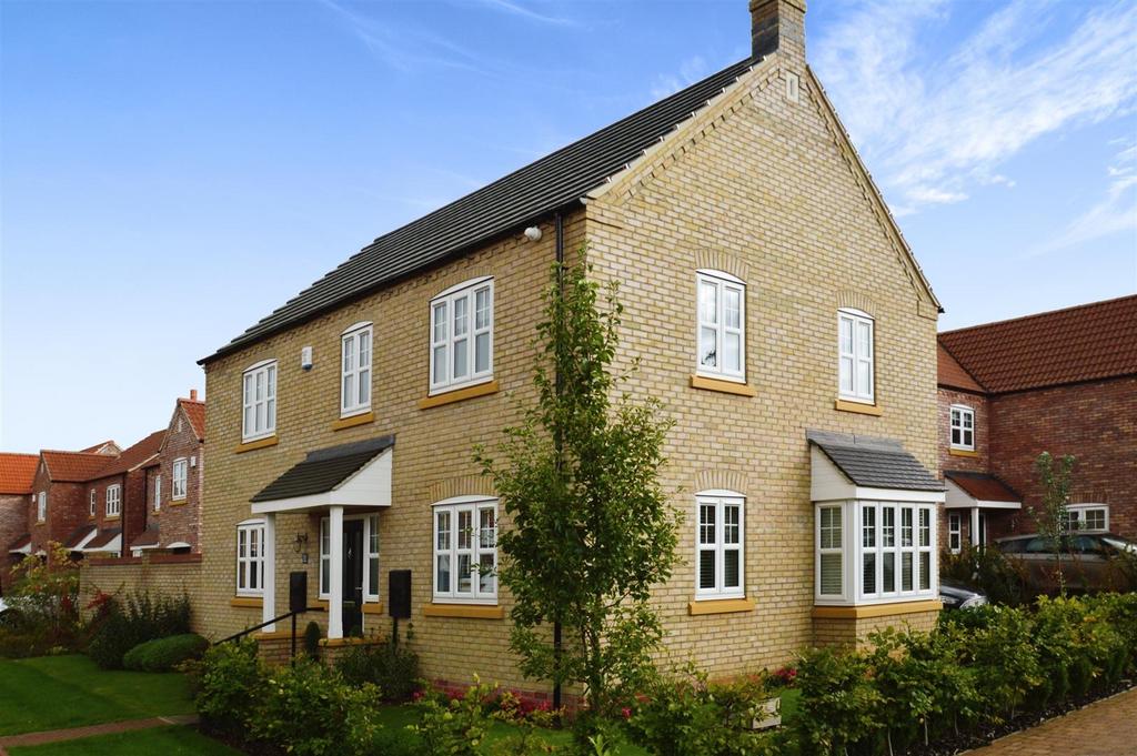 Westfields Drive, Beverley 4 bed detached house for sale £455,000