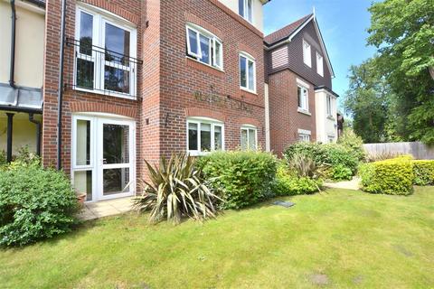 1 bedroom apartment for sale, Russell Lodge, Branksomewood Road, Fleet GU51