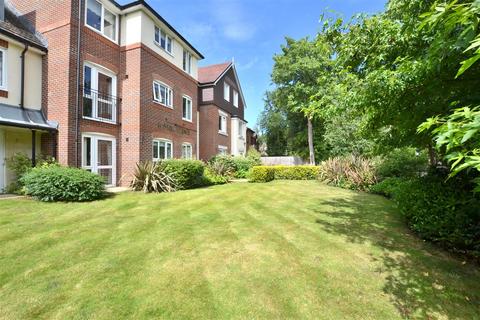 1 bedroom apartment for sale, Russell Lodge, Branksomewood Road, Fleet GU51