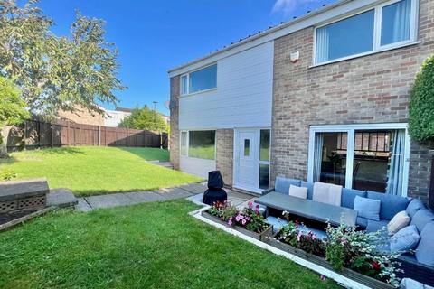 167 Foster Way, High Green, Sheffield, S35 4GE
