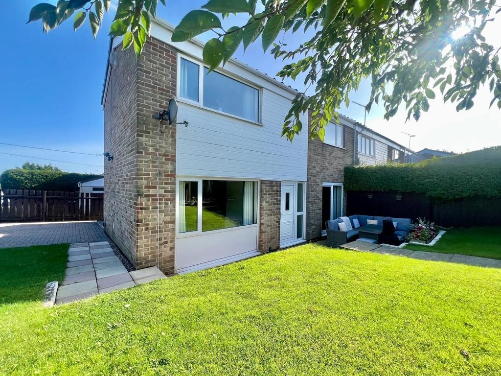 167 Foster Way 18.jpg