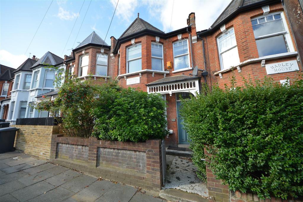 Durham Road, East Finchley, N2 2 bed flat £660,000