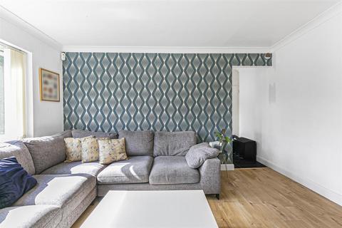1 bedroom flat for sale - Chaseville Park Road, London