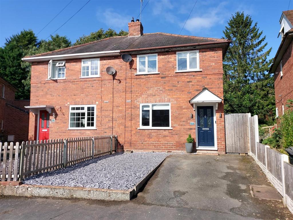 Gibbons Crescent Stourport On Severn 2 Bed Semi Detached House For