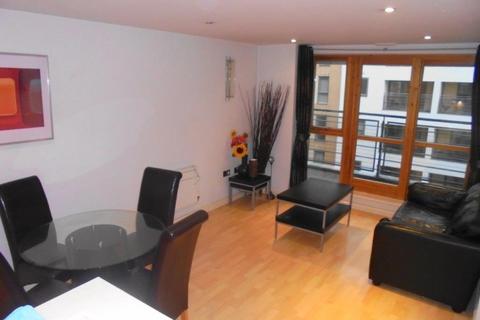 2 bedroom apartment for sale, St James Quay