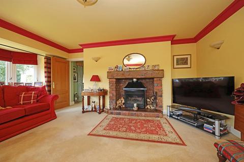 Moss Lea Farm Moss Lane, Hilderstone, Stone, ST15 8RQ