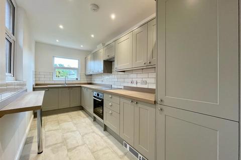 36 Station Road, Burnham-on-crouch, CM0 8BQ