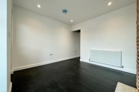 36 Station Road, Burnham-on-crouch, CM0 8BQ