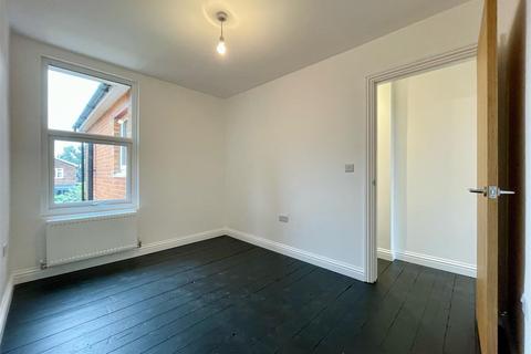 36 Station Road, Burnham-on-crouch, CM0 8BQ