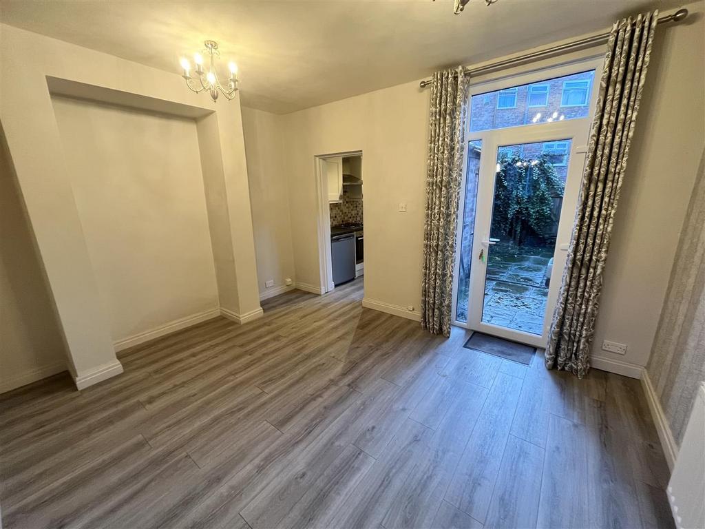 Bollin Walk, WILMSLOW 2 bed terraced house for sale £259,950