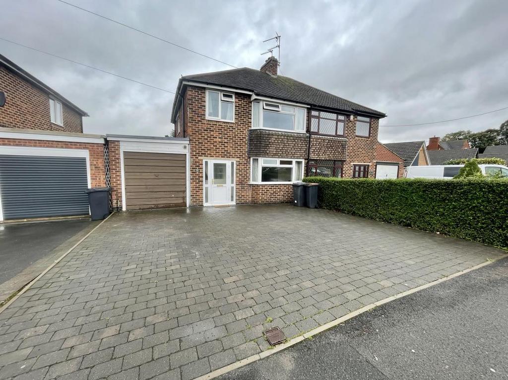 Loughborough Road, Thringstone, Coalville, LE67 3 bed semidetached