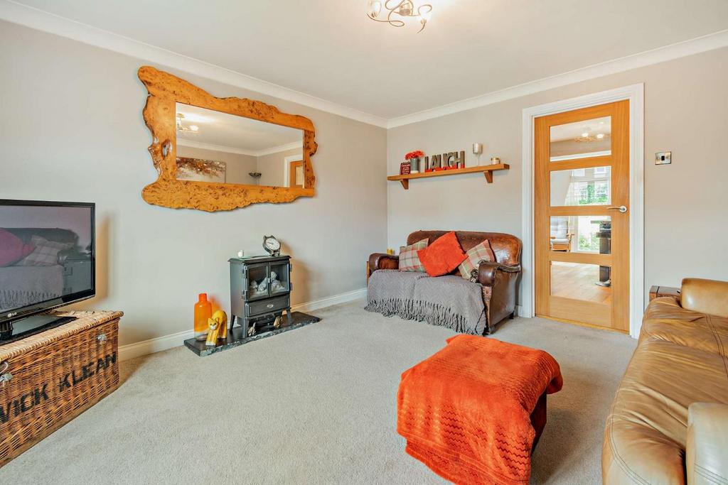 8571377-interior12-800.jpg