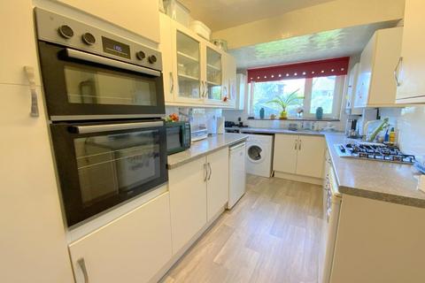 2 Blenheim Place, Cleethorpes, DN35 9BG