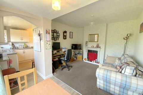 2 Blenheim Place, Cleethorpes, DN35 9BG
