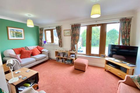 9 Deer Hill Close, Marsden, Huddersfield, HD7 6LG
