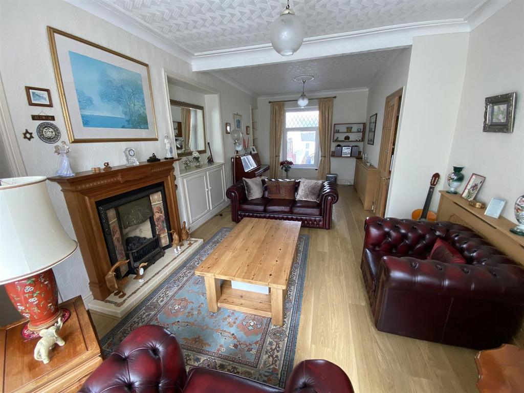 Walters Road, Llanelli 3 bed terraced house for sale £155,000