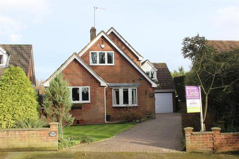 4 bedroom detached house for sale, The Redwoods, Willerby, Hull