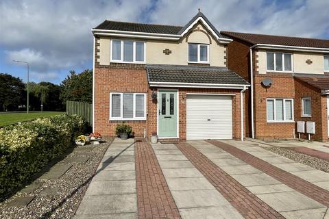 3 bedroom detached house for sale, Hareson Road, Newton Aycliffe
