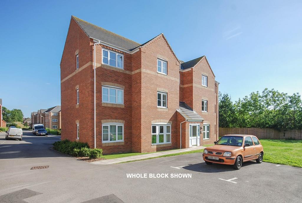 Gardeners End, Bilton, Rugby, CV22 2 bed apartment to rent £800 pcm