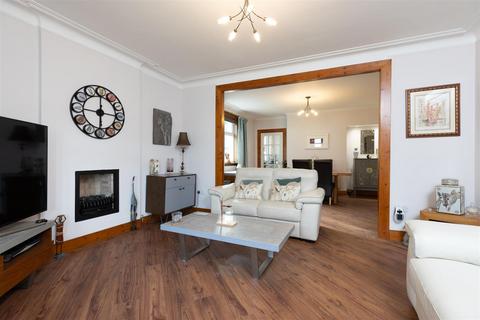 Hamilton Bank Craigie Road, Perth, PH2 0BQ