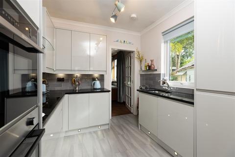 Hamilton Bank Craigie Road, Perth, PH2 0BQ