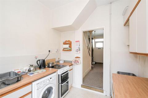 48 Garner Road, London, E17 4HQ