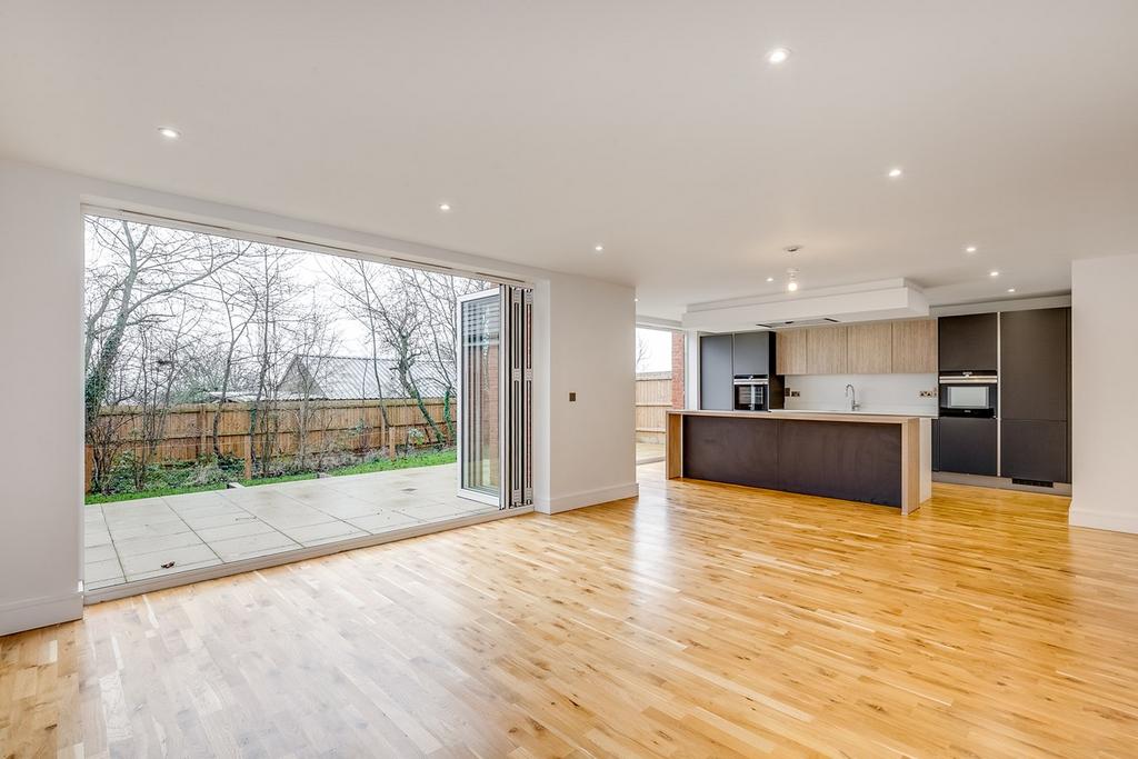The Old Orchard, Spring Hill, Gravenhurst, Bedford, MK45 4 bed detached