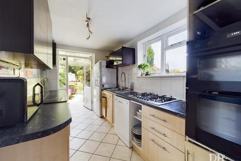 4 bedroom detached house for sale, Woodland Road, Coleford