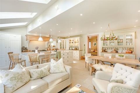 Ashton Berkeley Road, Cirencester, GL7 1TY