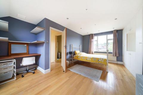 116 Brunswick Road, London, W5 1AW